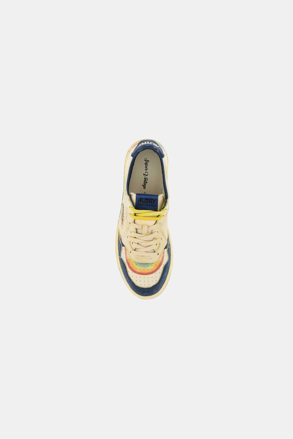 Autry: Super Vintage Medalist Sneakers